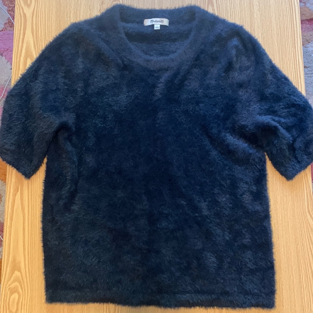 Madewell short sleeves fuzzy sweater